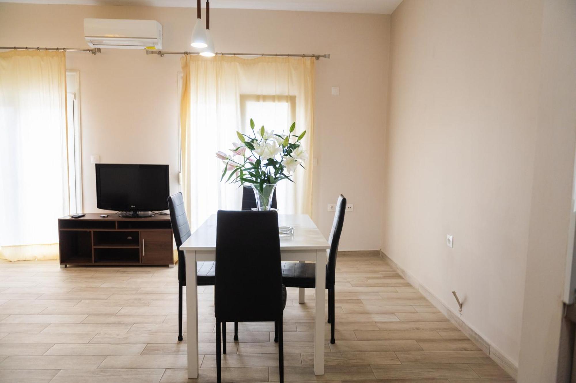 Central Luxurious Suite Near Lighthouse Alexandroupoli Exterior foto